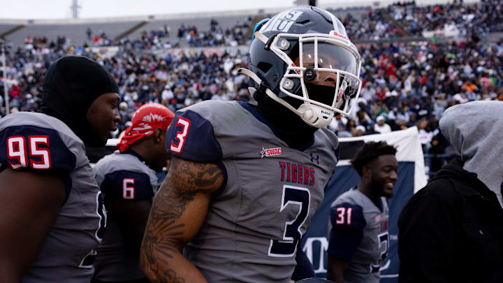 Jackson State DB Robert McDaniel Jackson State DB Robert McDaniel