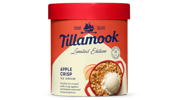 January 2025 Packaging Shoot. 48 ounce Limited Edition Apple Crisp Ice Cream Pack shot.