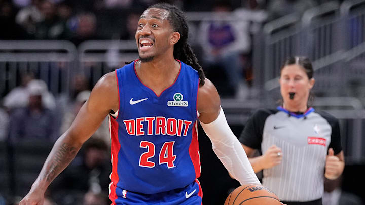 Detroit Pistons v Milwaukee Bucks