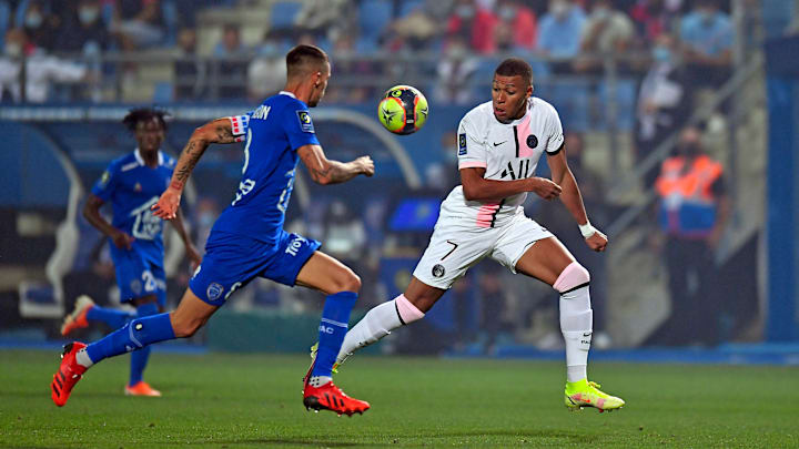 Mbappé foi o grande nome do título francês do PSG