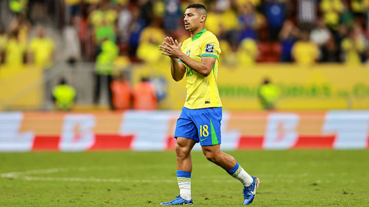 André reclamou de dores no quadril 