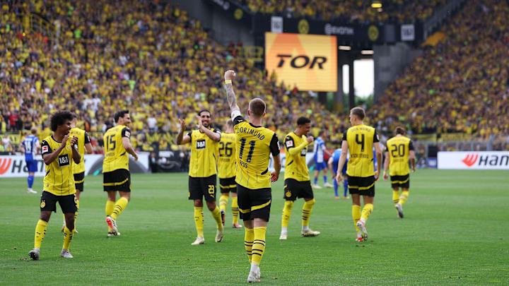 Borussia Dortmund vs SV Darmstadt 98 - Bundesliga