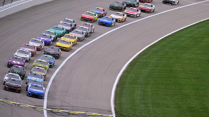 Kansas Speedway, NASCAR