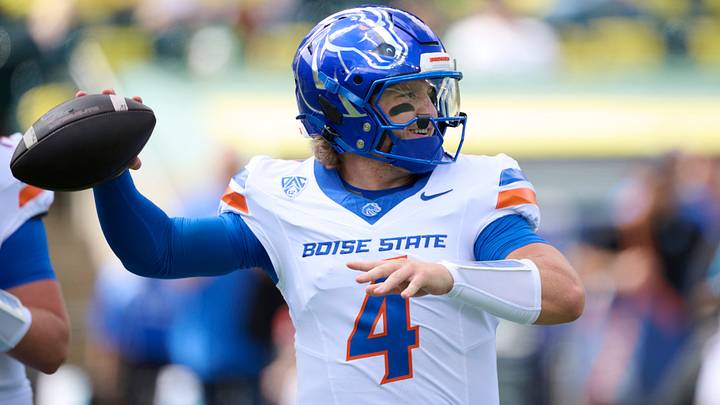Boise State Broncos quarterback Maddux Madsen. Boise State Broncos quarterback Maddux Madsen.