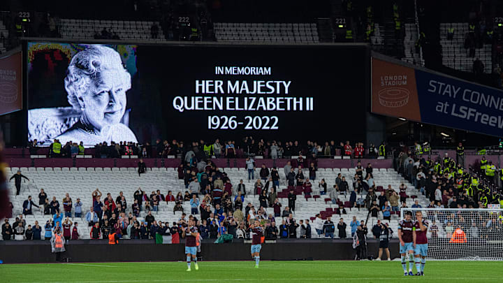 Die Premier League nimmt den Spielbetrieb auf