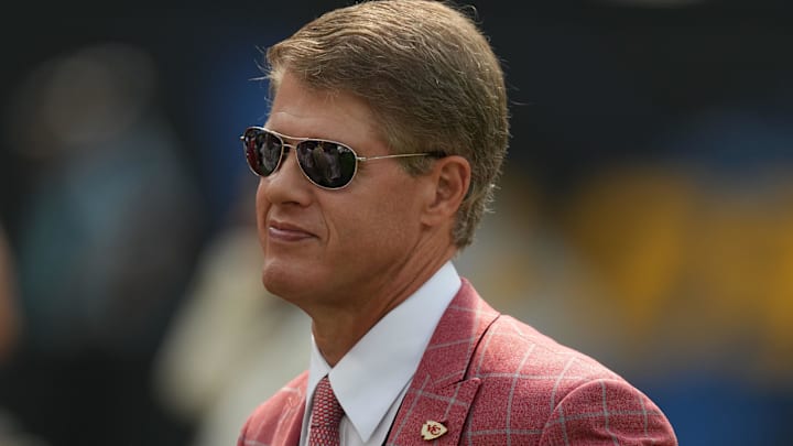 Sep 29, 2024; Inglewood, California, USA; Kansas City Chiefs owner Clark Hunt during the game against the Los Angeles Chargers at SoFi Stadium. Mandatory Credit: Kirby Lee-Imagn Images Sep 29, 2024; Inglewood, California, USA; Kansas City Chiefs owner Clark Hunt during the game against the Los Angeles Chargers at SoFi Stadium. Mandatory Credit: Kirby Lee-Imagn Images