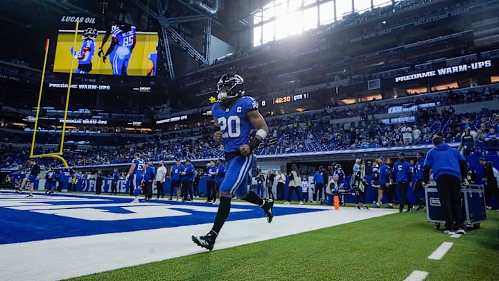 Indianapolis Colts safety Nick Cross (20) jogs up the field Sunday, Nov. 24, 2024, ahead of the game against the Detroit Lions at Lucas Oil Stadium in Indianapolis.