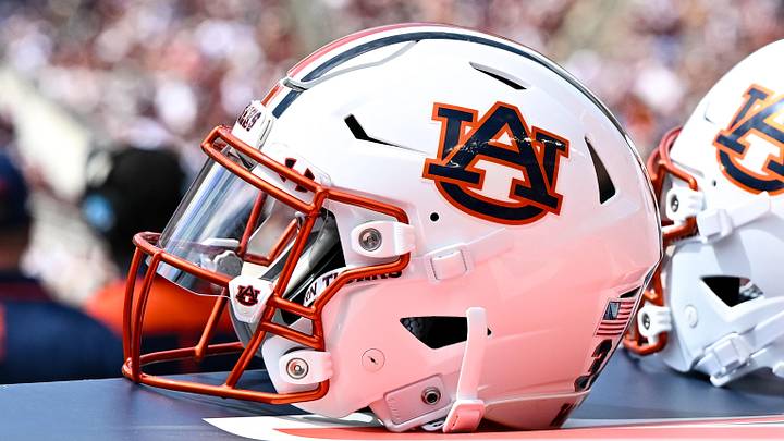 Rance Brown will decide between the Auburn Tigers and the Kentucky Wildcats on Monday.