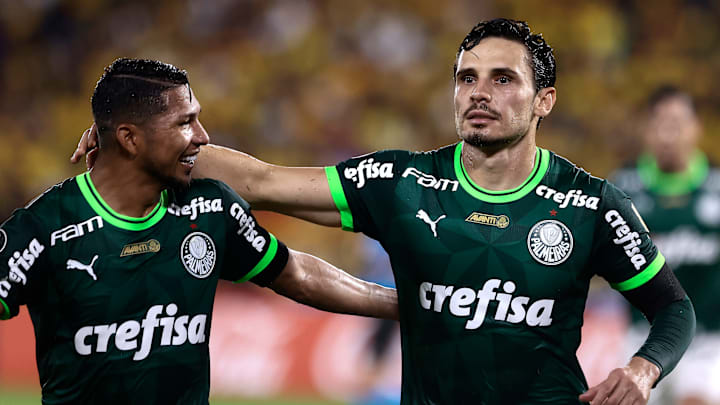 O Palmeiras tem dúvidas e desfalques para o desafio no Paraguai. O Palmeiras tem dúvidas e desfalques para o desafio no Paraguai.