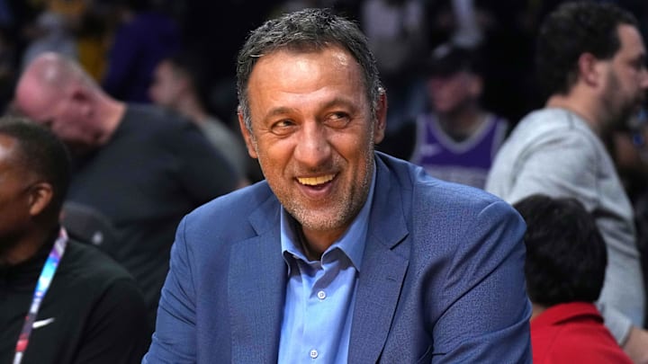 Nov 15, 2023; Los Angeles, California, USA; Vlade Divac attends the game between the Los Angeles Lakers and the Sacramento Kings at Crypto.com Arena. Mandatory Credit: Kirby Lee-Imagn Images Nov 15, 2023; Los Angeles, California, USA; Vlade Divac attends the game between the Los Angeles Lakers and the Sacramento Kings at Crypto.com Arena. Mandatory Credit: Kirby Lee-Imagn Images