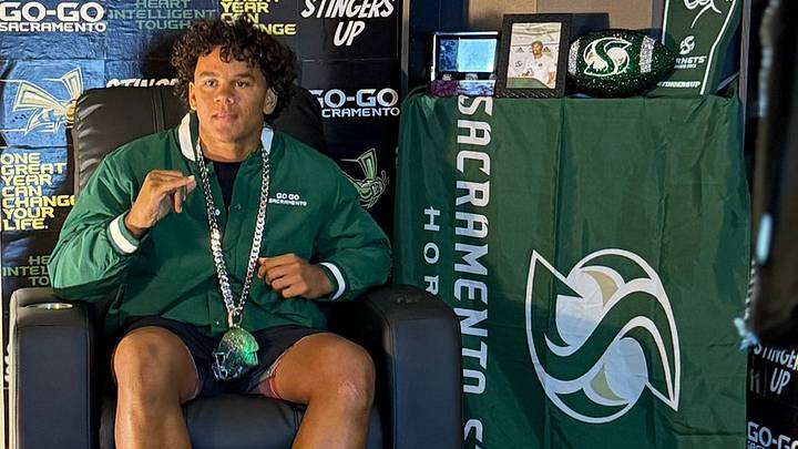 Juju Bruno, a linebacker from Sacramento, has a UW offer. Juju Bruno, a linebacker from Sacramento, has a UW offer.