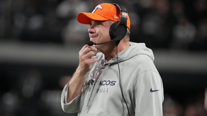 Nov 24, 2024; Paradise, Nevada, USA; Denver Broncos coach Sean Payton reacts in the fourth quarter against the Las Vegas Raiders at Allegiant Stadium. Mandatory Credit: Kirby Lee-Imagn Images Nov 24, 2024; Paradise, Nevada, USA; Denver Broncos coach Sean Payton reacts in the fourth quarter against the Las Vegas Raiders at Allegiant Stadium. Mandatory Credit: Kirby Lee-Imagn Images