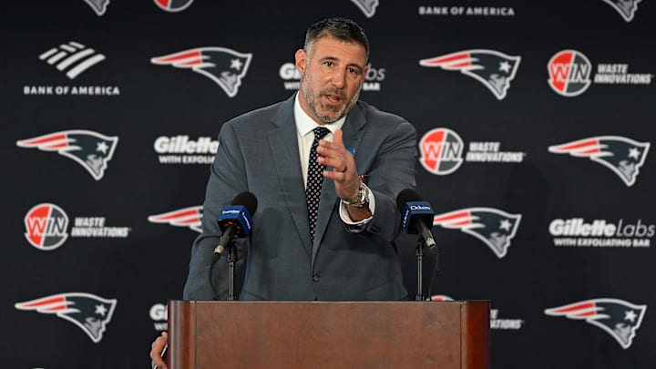 Mike Vrabel is amongst the top names on the odds list to win NFL Coach of the Year in 2025.