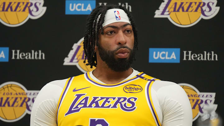 Sep 30, 2024; El Segundo, CA, USA; Los Angeles Lakers forward Anthony Davis (3) during media day at the UCLA Health Training Center. Mandatory Credit: Kirby Lee-Imagn Images Sep 30, 2024; El Segundo, CA, USA; Los Angeles Lakers forward Anthony Davis (3) during media day at the UCLA Health Training Center. Mandatory Credit: Kirby Lee-Imagn Images
