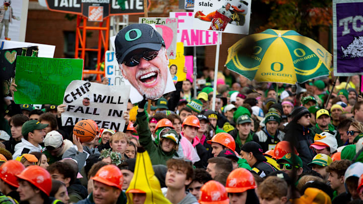 Fans gather at the University of Oregon as ESPN   s    College GameDay    comes to Eugene ahead of the Ducks    top-10 matchup against the UCLA Bruins Saturday, Oct. 22, 2022.

News College Gameday