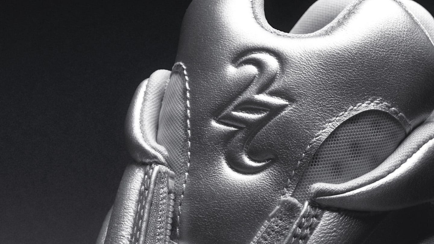 SGA Debuts Converse SHAI 001 Premium "Steel" Against Lakers