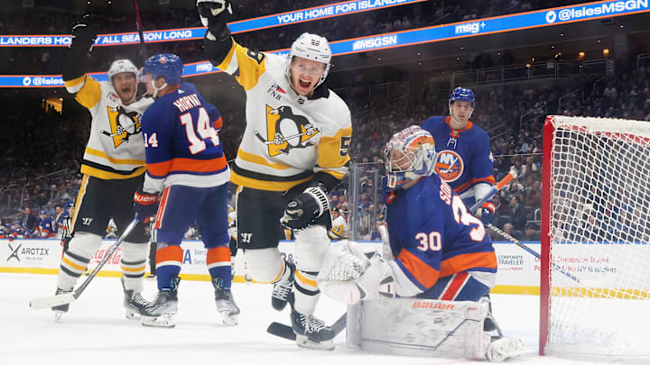 Pittsburgh Penguins v New York Islanders