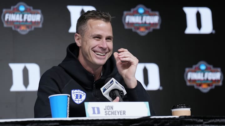 Duke basketball head coach Jon Scheyer