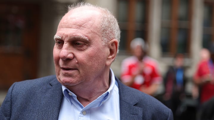 Uli Hoeneß spricht sich gegen Neuzugänge aus