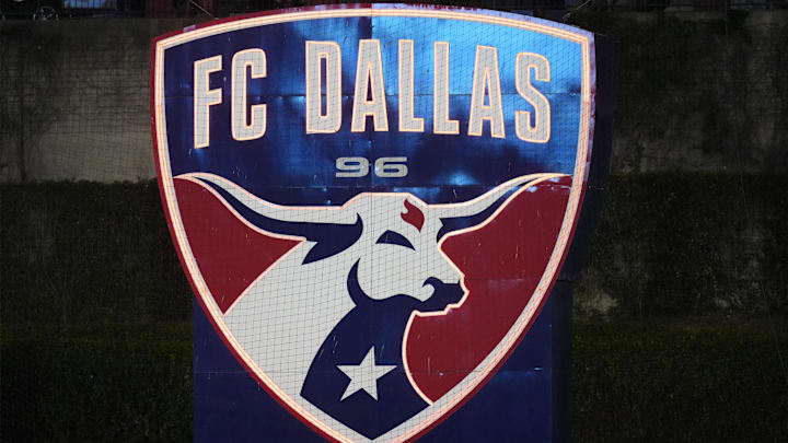 FC Dallas logo against the Toronto FC 