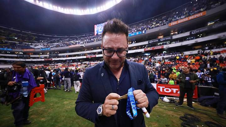 Antonio Mohamed pudo cumplir su promesa en 2019 al ganar un título con Rayados; ahora busca otro campeonato con Toluca al lado de su hijo Shayr Antonio Mohamed pudo cumplir su promesa en 2019 al ganar un título con Rayados; ahora busca otro campeonato con Toluca al lado de su hijo Shayr