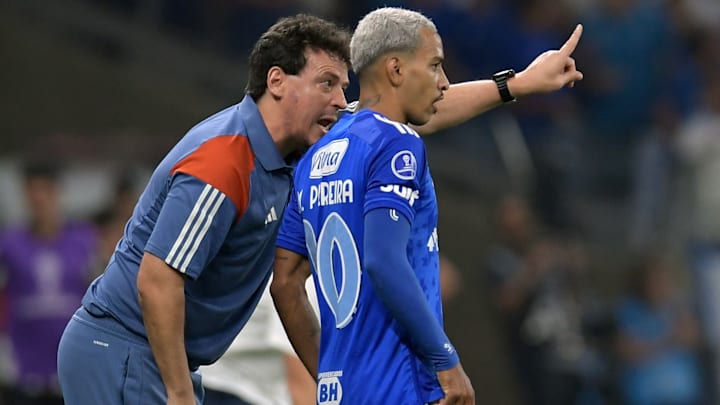 Suspenso na última rodada, Fernando Diniz volta ao Cruzeiro na 29ª rodada do Brasileirão