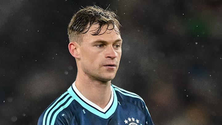 Joshua Kimmich wird im DFB-Team munter umhergeschoben Joshua Kimmich wird im DFB-Team munter umhergeschoben