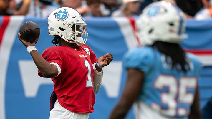 Tennessee Titans quarterback Cam Ward (1) throws a pass during the Blue and White Stadium Scrimmage at Nissan Stadium in Nashville, Tenn., Friday, Aug. 7, 2026. Tennessee Titans quarterback Cam Ward (1) throws a pass during the Blue and White Stadium Scrimmage at Nissan Stadium in Nashville, Tenn., Friday, Aug. 7, 2026.