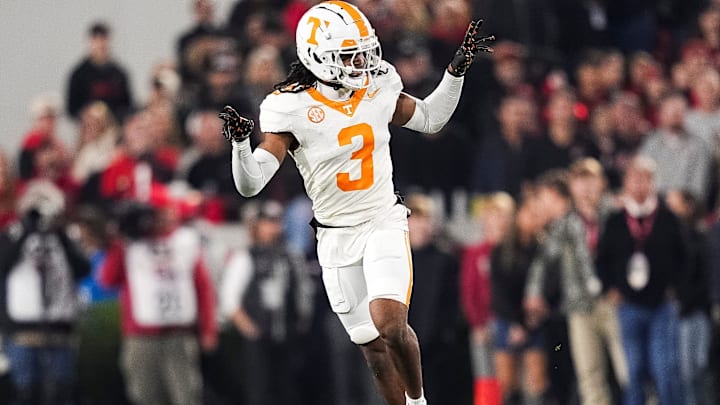 Tennessee CB Jermod McCoy celebrates after making a play during a college football game between Tennessee and Georgia