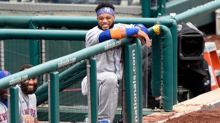 Robinson Canó debutará este miércoles por las Estrellas Orientales