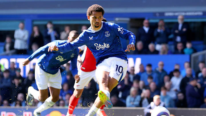 Everton FC v Arsenal FC - Premier League