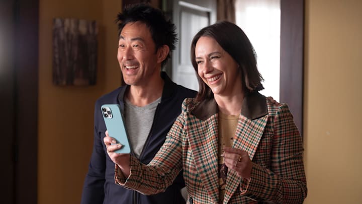 KENNETH CHOI AND JENNIFER LOVE HEWITT IN 911 SEASON 8