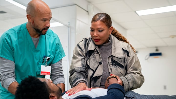 “Slay Ride” – A joyous holiday season turns into a cartel Christmas for McCall, whose romantic life reaches an inflection point when a crime syndicate holds her, Dante and her ex-husband, Miles (Stephen Bishop), captive in a hospital takeover. Also, Harry strives to break his years-long track record of giving Mel awful holiday presents, on the mid-season finale of the CBS Original series THE EQUALIZER, Sunday, Dec. 8 (8:30-9:30 PM, ET/PT) on the CBS Television Network, and streaming on