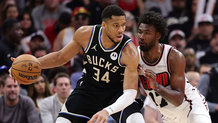 Milwaukee Bucks v Houston Rockets