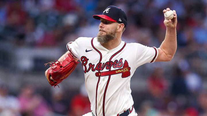 Chris Sale and the Braves are home favorites against the Phillies.