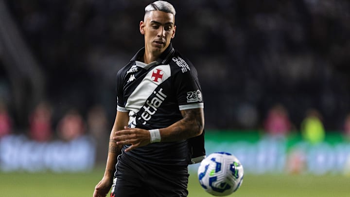 Puma Rodríguez pode ser um dos titulares do Vasco contra o Sport