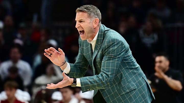 Mar 23, 2025; Cleveland, OH, USA; Alabama Crimson Tide head coach Nate Oats reacts in the second half against the St. Mary's Gaels during the NCAA Tournament Second Round at Rocket Arena. Mandatory Credit: Ken Blaze-Imagn Images