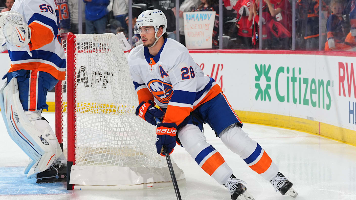 Alexander Romanov aims to prove he was worth long-term NY Islanders extension