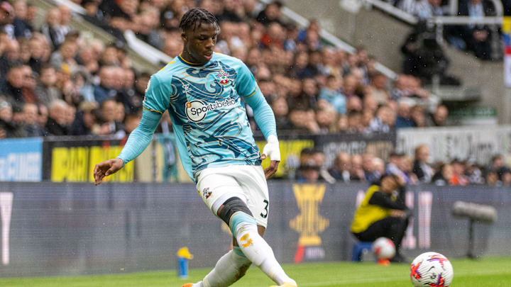 Bella-Kotchap steht vor Bayern-Leihe