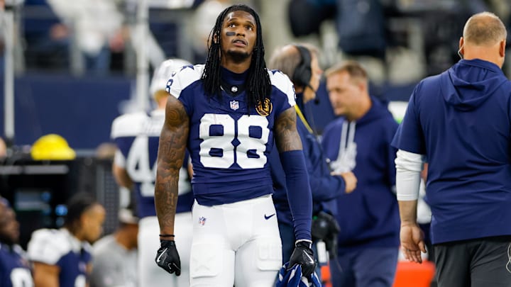 Dallas Cowboys wide receiver CeeDee Lamb looks up at the scoreboard during the first quarter against the New York Giants