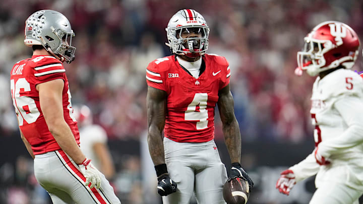 The Ohio State Buckeyes and wide receiver Jeremiah Smith are favored to win the National Championship.