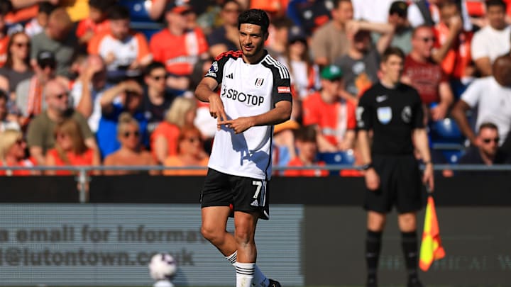Luton Town v Fulham FC - Premier League