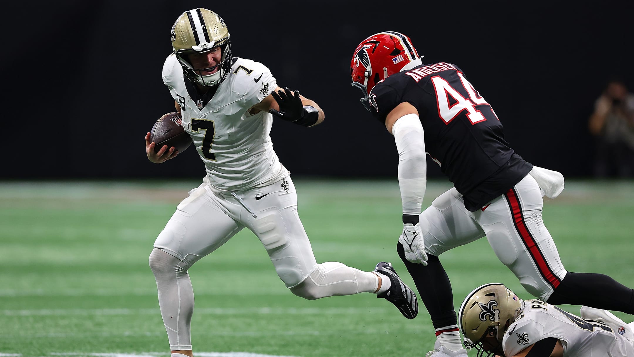 Taysom Hill's 43-yard run against the Atlanta Falcons is the play of the day