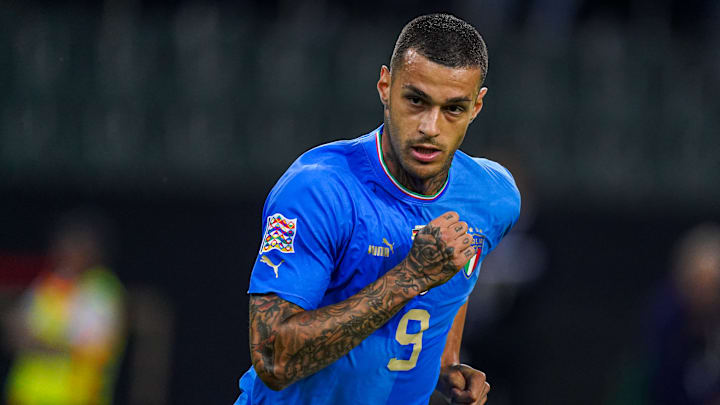 Gianluca Scamacca avec la Nazionale