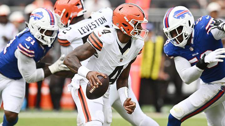 Browns quarterback Deshaun Watson completed 5 of 12 passes for 36 yards and one interception Saturday against the Bills.