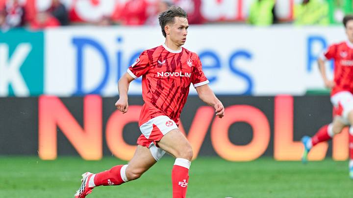 Naatan Skyttä wurde zum "Shootingstar der 2. Bundesliga" gewählt Naatan Skyttä wurde zum "Shootingstar der 2. Bundesliga" gewählt