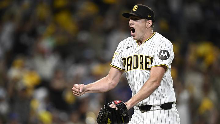 Sep 30, 2026; San Diego, California, USA; San Diego Padres pitcher Nick Pivetta (27) reacts in the third inning against the Chicago Cubs during game two of the Wildcard round for the 2026 MLB Playoffs at Petco Park. Mandatory Credit: Denis Poroy-Imagn Images Sep 30, 2026; San Diego, California, USA; San Diego Padres pitcher Nick Pivetta (27) reacts in the third inning against the Chicago Cubs during game two of the Wildcard round for the 2026 MLB Playoffs at Petco Park. Mandatory Credit: Denis Poroy-Imagn Images