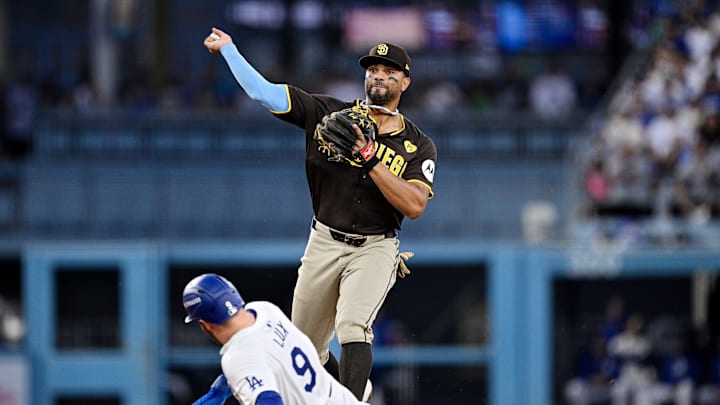 Division Series - San Diego Padres v Los Angeles Dodgers - Game 2