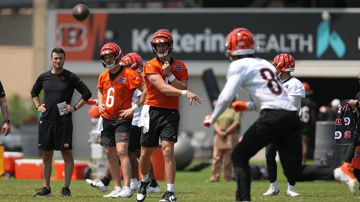 Jun 10, 2025; Cincinnati, OH, USA; Cincinnati Bengals quarterback Joe Burrow (9) throws to wide receiver Andrei Iosivas (80) during practice at Paycor Stadium. Mandatory Credit: Kareem Elgazzar-Imagn Images Jun 10, 2025; Cincinnati, OH, USA; Cincinnati Bengals quarterback Joe Burrow (9) throws to wide receiver Andrei Iosivas (80) during practice at Paycor Stadium. Mandatory Credit: Kareem Elgazzar-Imagn Images