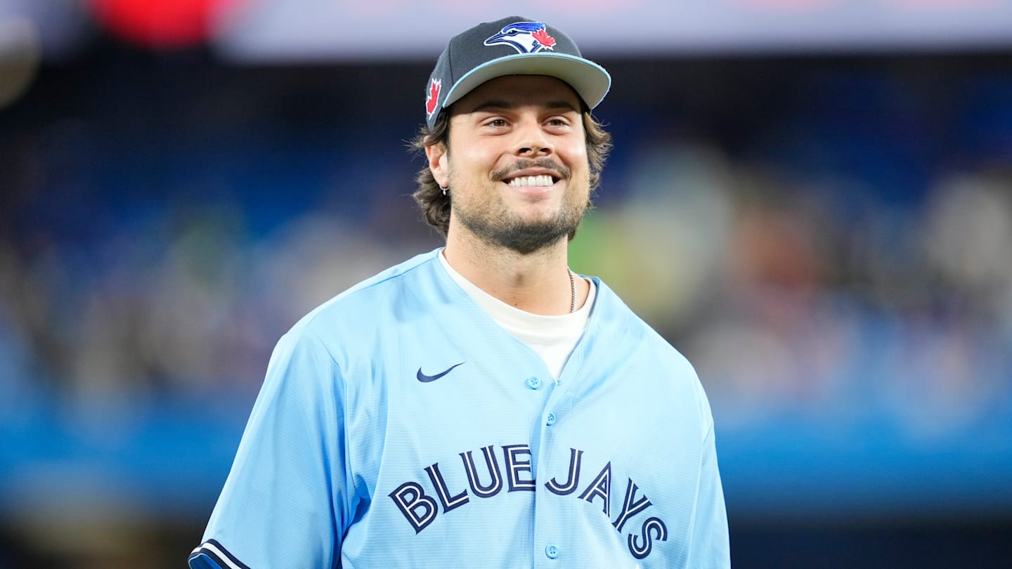 Leafs players were fired up over the Blue Jays eliminating Yankees from playoffs